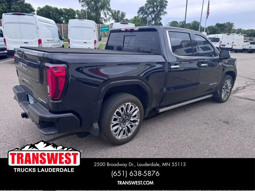 2023 GMC Sierra 1500 Denali Ultimate | Photo 4 of 18
