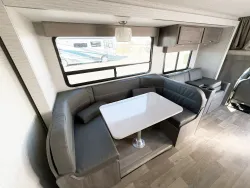 2025 Winnebago Minnie Winnie 31K | Thumbnail Photo 8 of 17