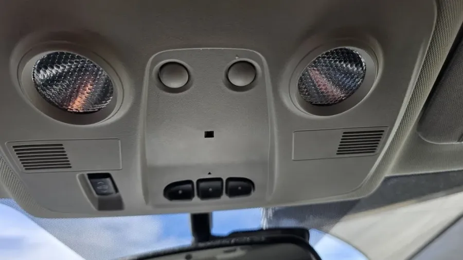 2017 Buick Enclave | Photo 25 of 32