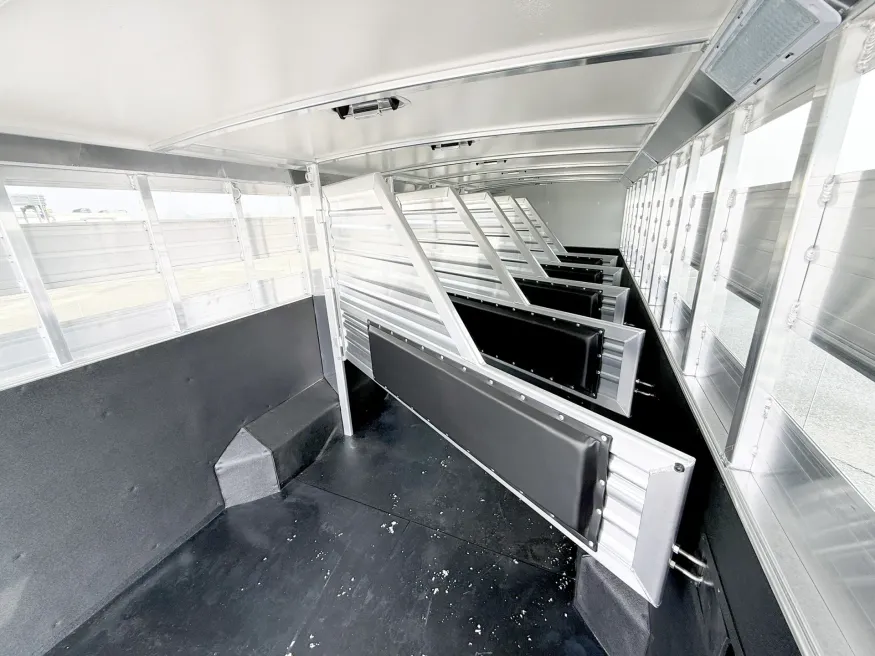 2026 Cimarron Winstar 6hgn | Photo 11 of 20