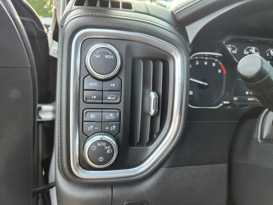 2021 GMC Sierra 1500 Elevation | Photo 6 of 28