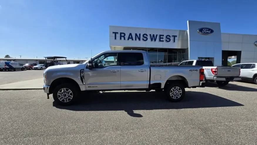 2023 Ford F-250 | Photo 1 of 30