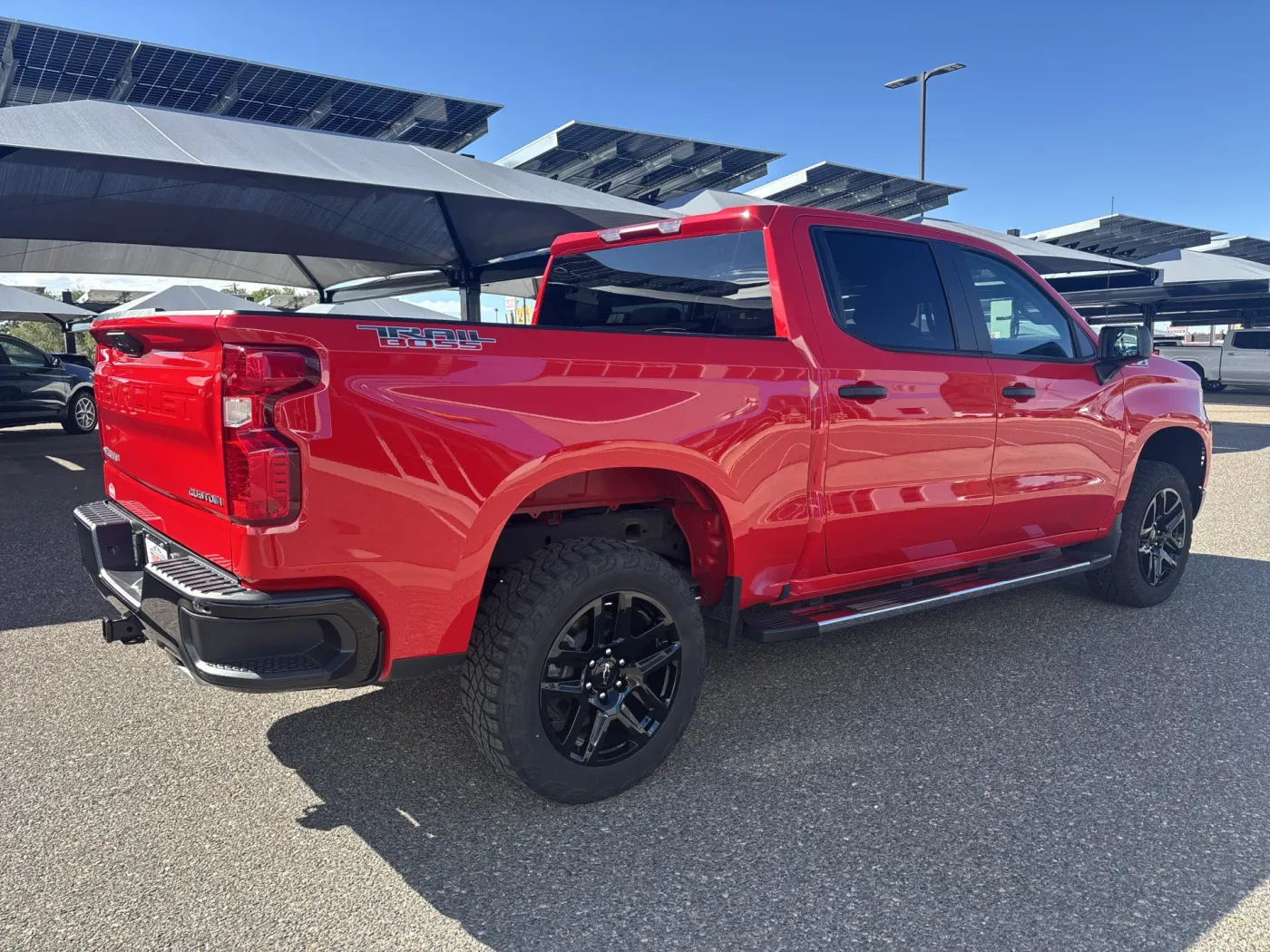 2024 Chevrolet Silverado 1500 Custom Trail Boss | Photo 4 of 17