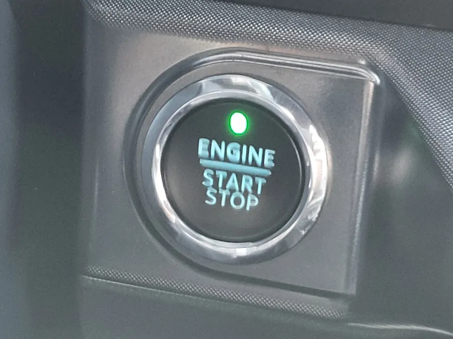 2023 Ford F-150 XL | Photo 18 of 26