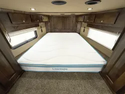 2022 Logan Coach Ultimate Sports Hauler | Thumbnail Photo 5 of 25