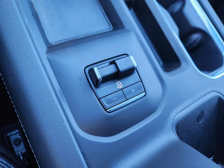 2024 GMC Sierra 2500HD Denali | Photo 27 of 31