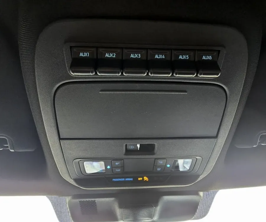 2025 Ford F-150 | Photo 25 of 30