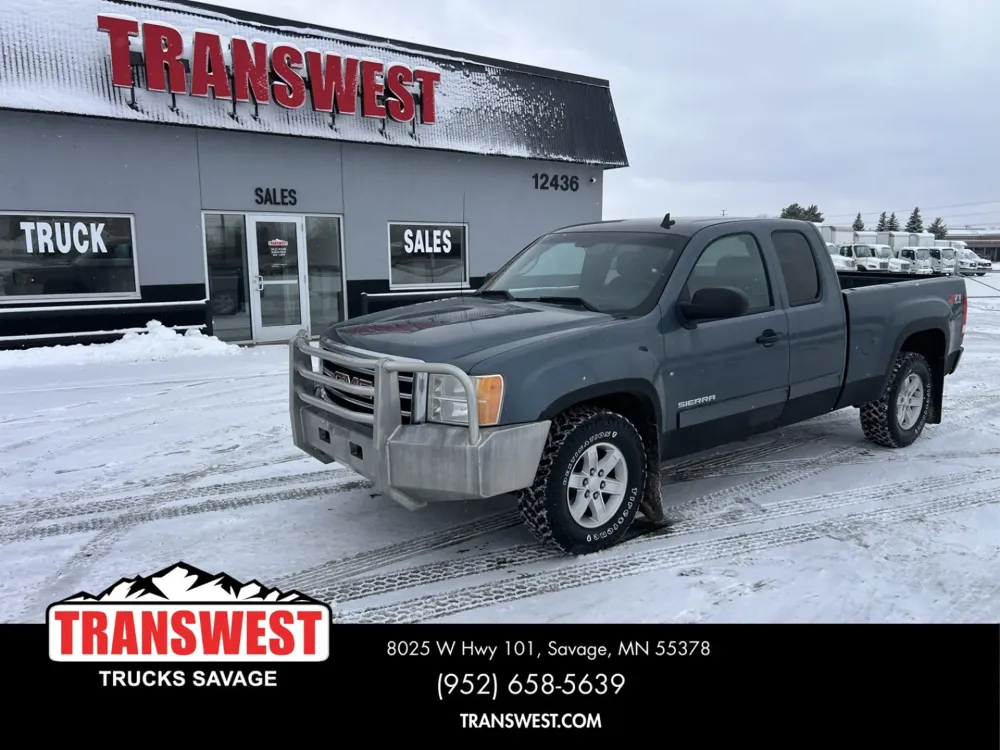 2013 GMC Sierra 4WD Extended Cab SLE MWB's photo