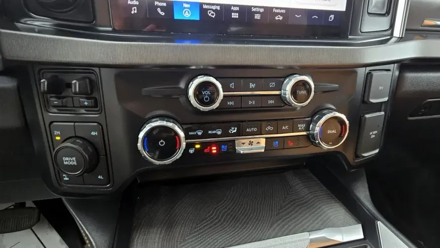 2024 Ford F-250 | Photo 28 of 38