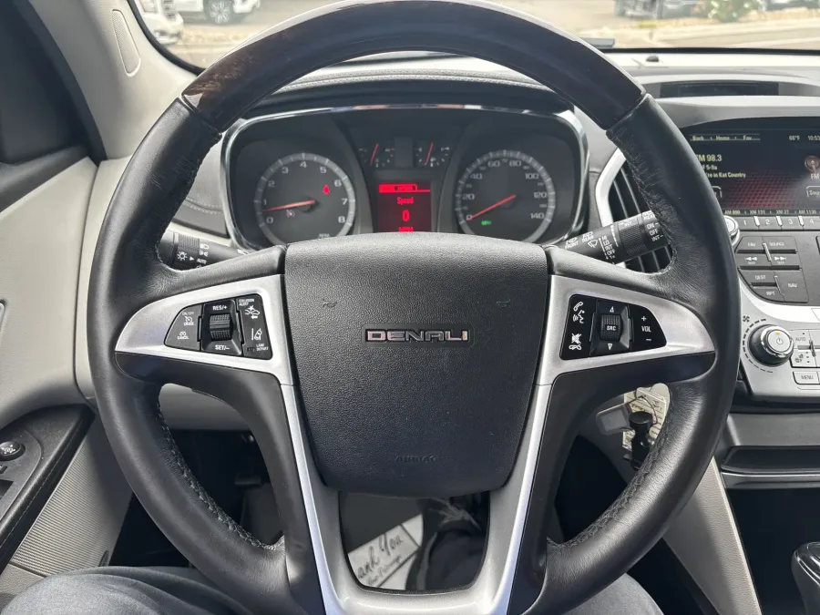 2017 GMC Terrain Denali | Photo 17 of 19