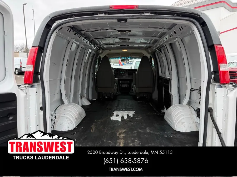 2021 Chevrolet Express 2500 Work Van | Photo 9 of 19