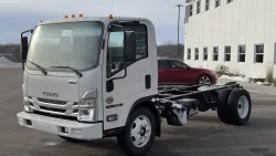2024 Isuzu NRR | Thumbnail Photo 1 of 17