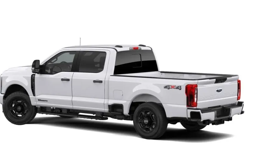 2026 Ford Super Duty F-250 | Photo 1 of 8