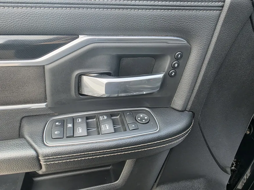 2022 RAM 2500 Laramie | Photo 20 of 27