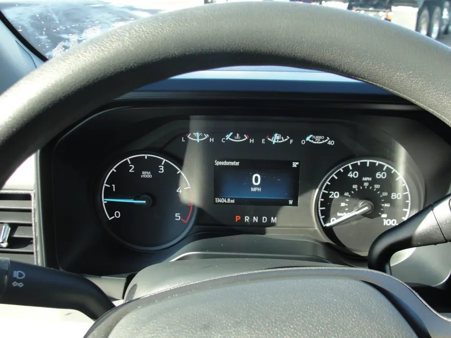 2025 Ford F-350 | Photo 12 of 12