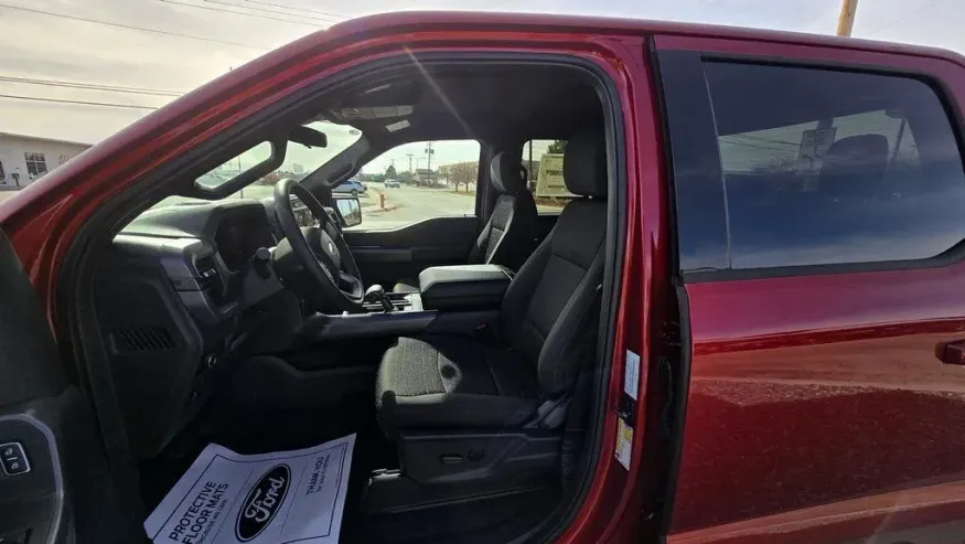 2026 Ford F-150 | Photo 13 of 28