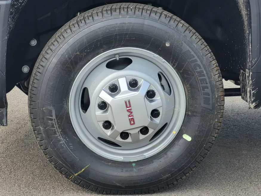 2026 GMC Sierra 3500HD CC Pro | Photo 9 of 20