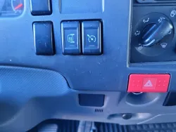 2018 Isuzu NPR-HD | Thumbnail Photo 15 of 17