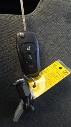 2023 Ford F-150 | Thumbnail Photo 23 of 28