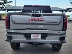 2025 GMC Sierra 2500HD AT4 | Thumbnail Photo 12 of 31