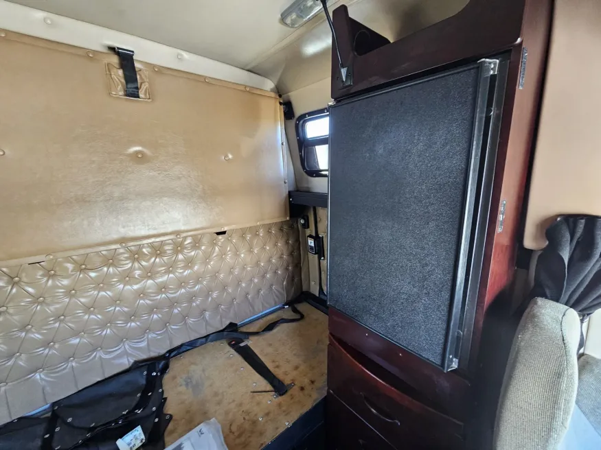 2022 Western Star 5700XE | Photo 11 of 23