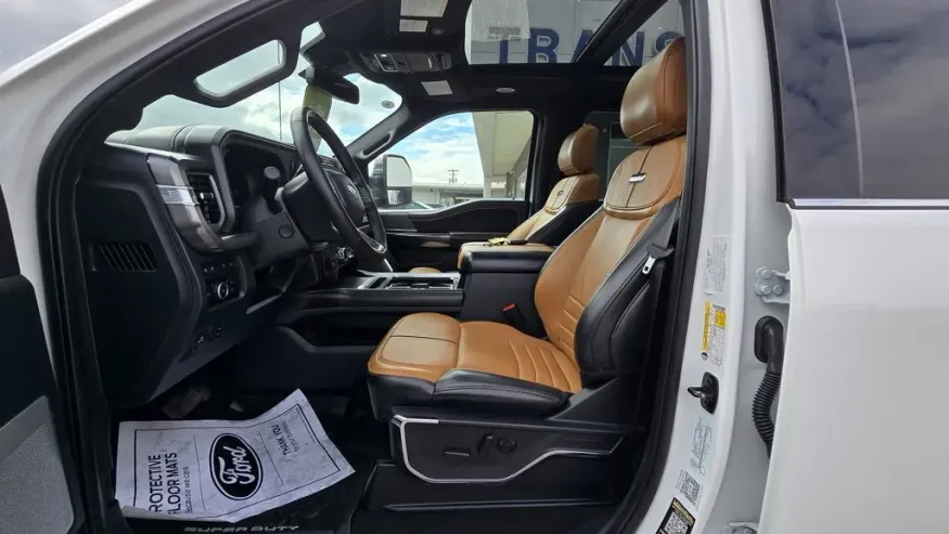 2024 Ford F-250 | Photo 18 of 38