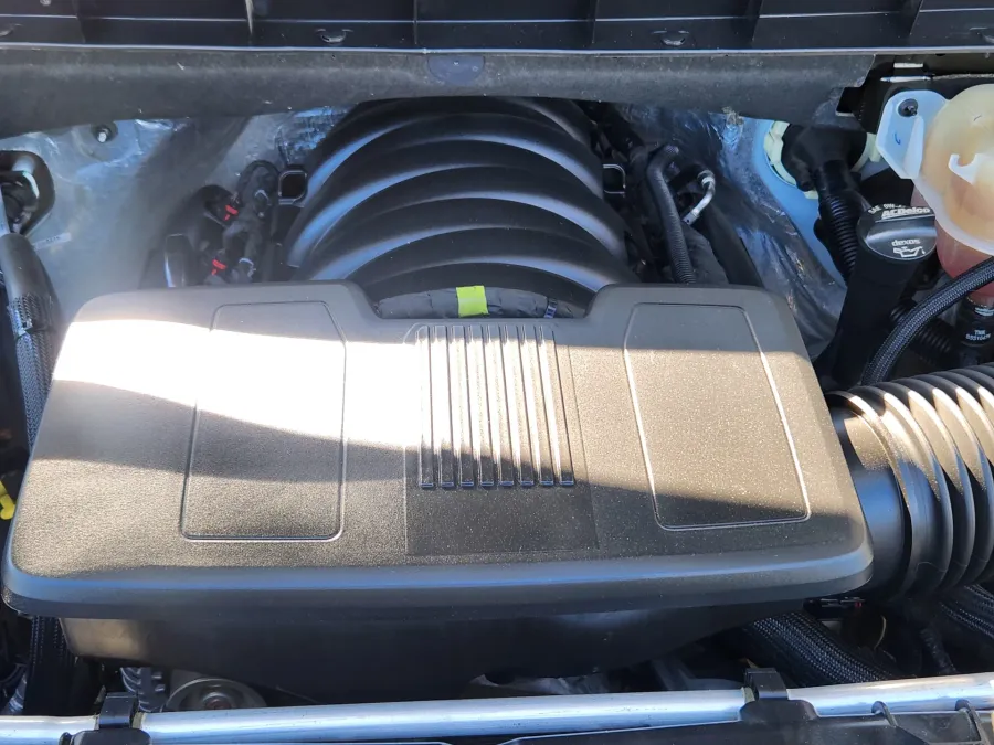 2022 GMC Sierra 1500 AT4 | Photo 20 of 22