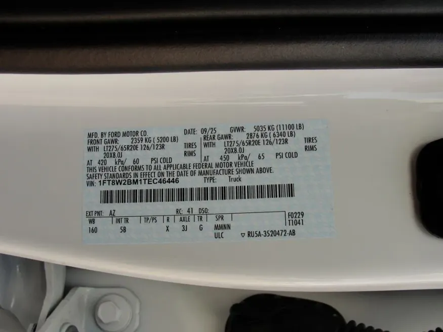 2026 Ford Super Duty F-250 Lariat | Photo 19 of 24