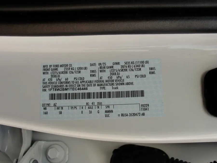 2026 Ford Super Duty F-250 Lariat | Photo 19 of 24