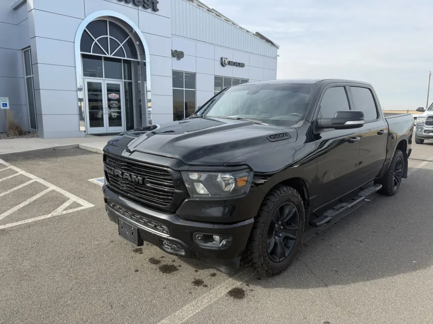 2020 RAM 1500 Big Horn | Photo 2 of 3