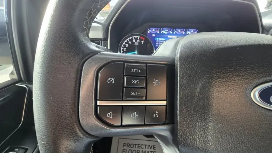 2023 Ford F-150 | Photo 18 of 24