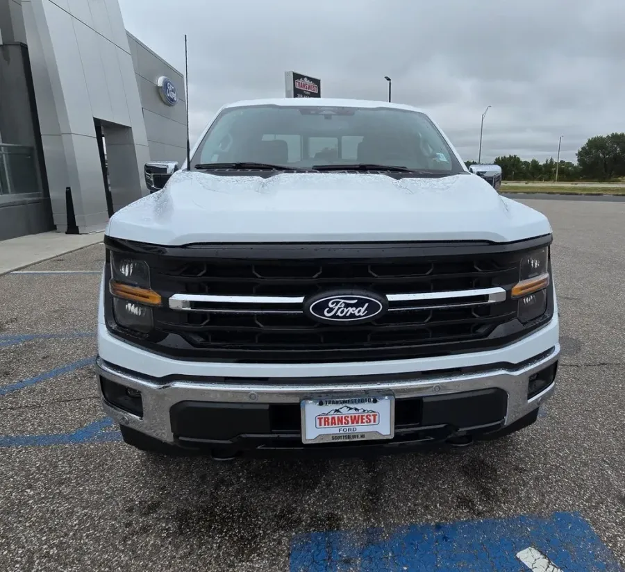 2025 Ford F-150 | Photo 2 of 29