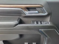 2024 Chevrolet Silverado 2500HD LT | Thumbnail Photo 19 of 25