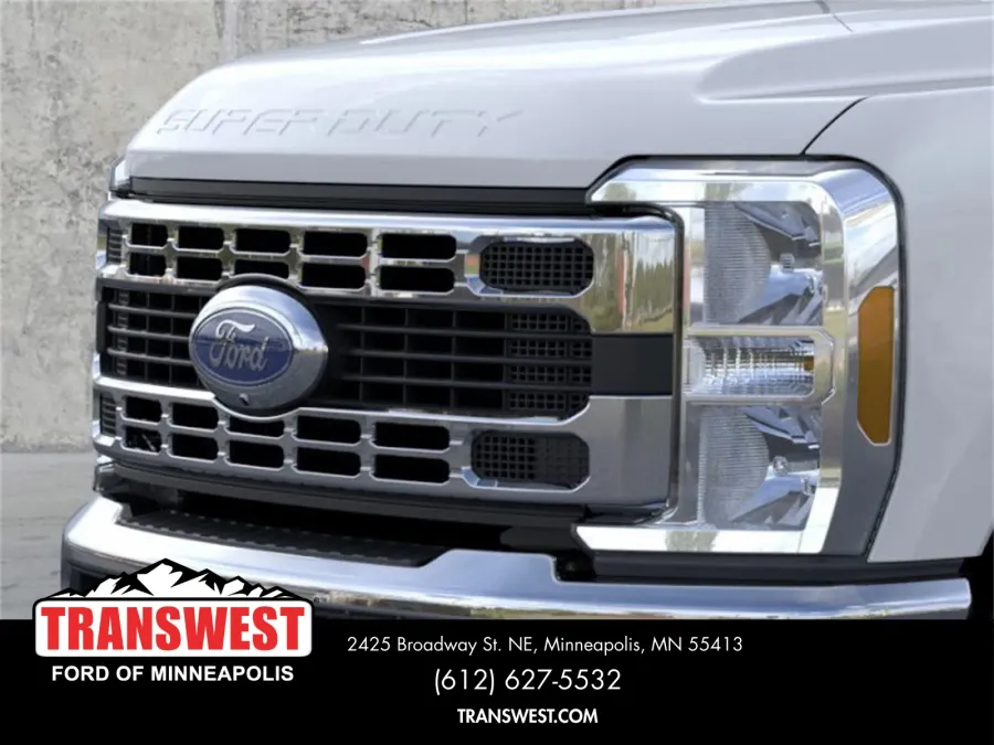 2026 Ford Super Duty F-350 | Photo 17 of 22