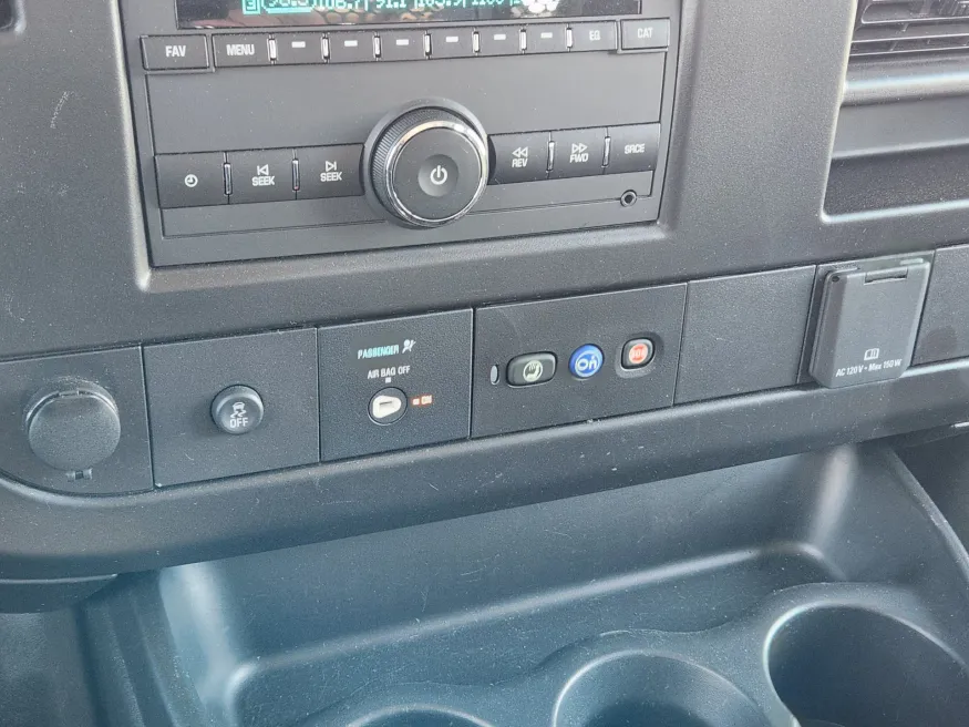 2024 Chevrolet Express Cargo Van CARGO | Photo 10 of 20