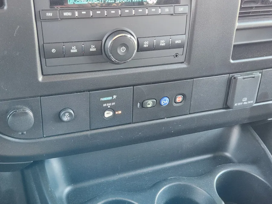 2024 Chevrolet Express Cargo Van CARGO | Photo 10 of 20