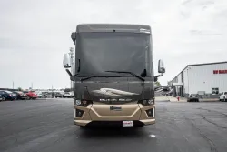 2019 Newmar Dutch Star 4369 | Thumbnail Photo 4 of 31