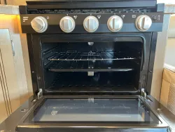 2022 Thor Four Winds 27R | Thumbnail Photo 22 of 37