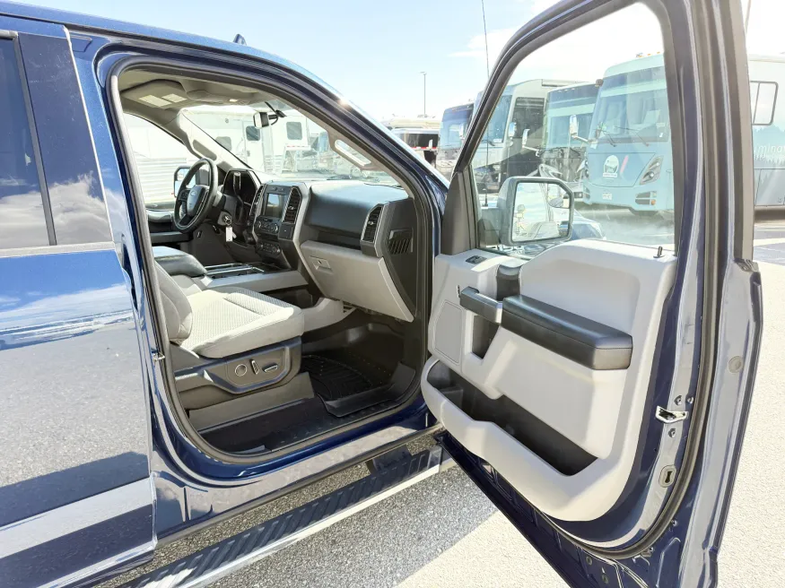 2018 Ford F-150 | Photo 19 of 22