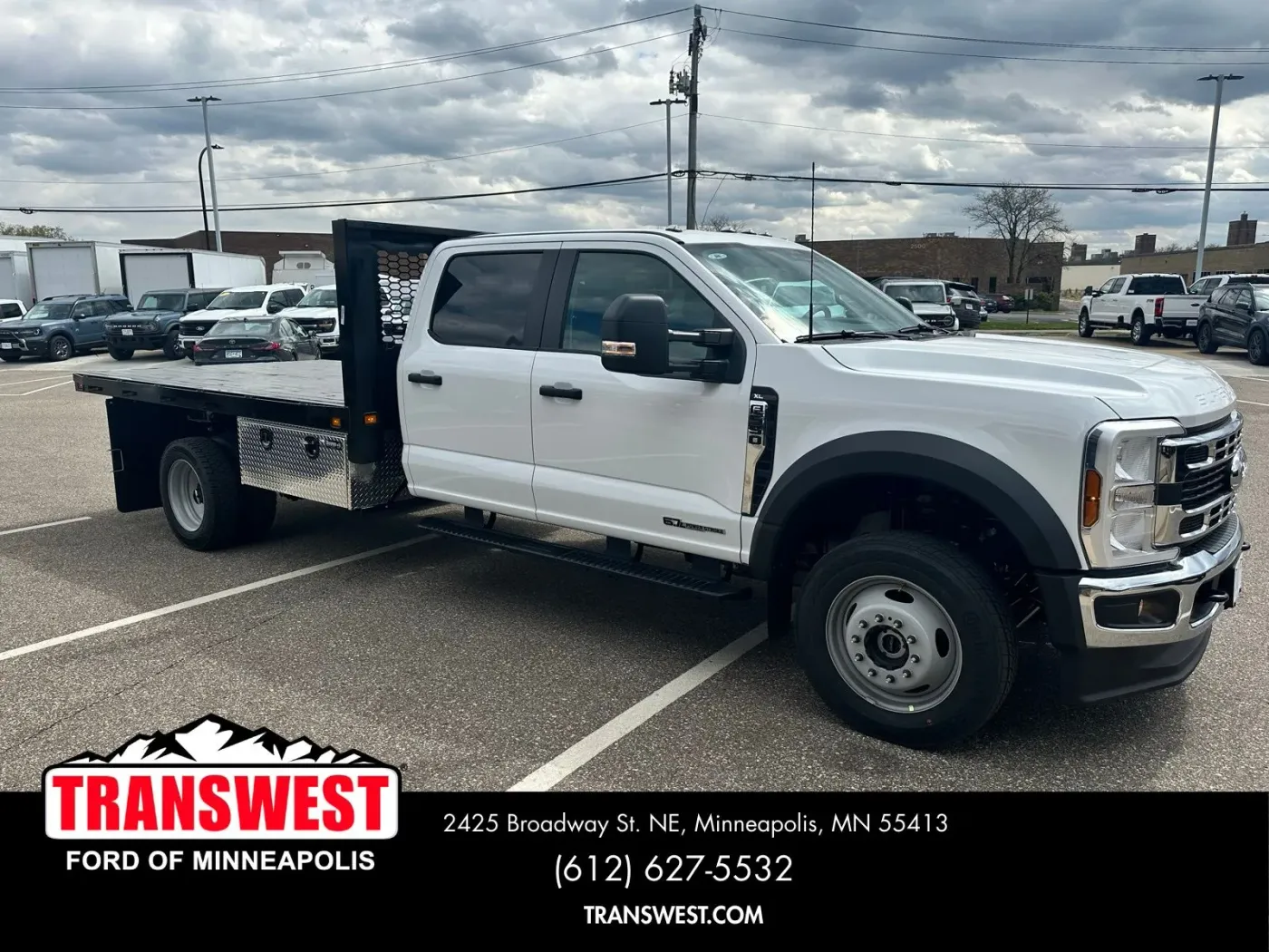 2026 Ford Super Duty F-550 XL | Photo 4 of 14