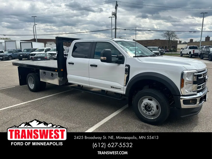 2026 Ford Super Duty F-550 XL | Photo 4 of 14
