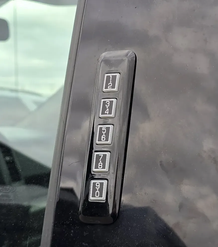 2020 Ford F-150 | Photo 11 of 29