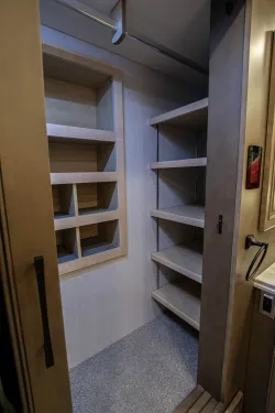 2026 Newmar London Aire 4551 | Thumbnail Photo 32 of 47