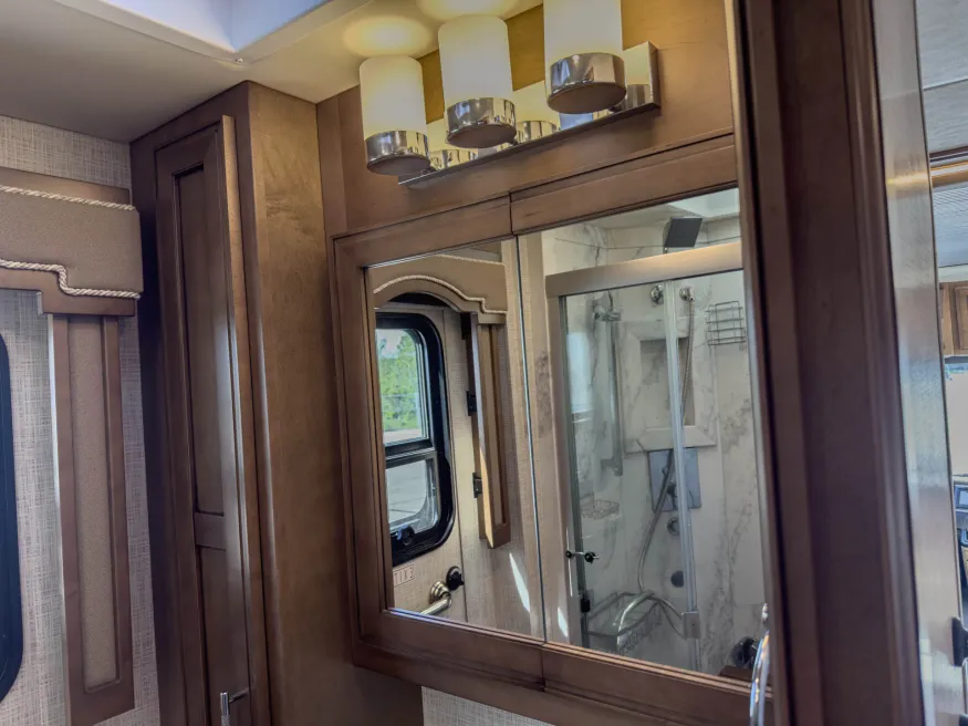 2021 Newmar Ventana 3412 | Photo 22 of 39