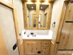 2025 Logan Coach Ultimate Sports Hauler | Thumbnail Photo 12 of 33