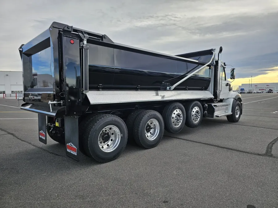 2026 Western Star 49X | Photo 8 of 23