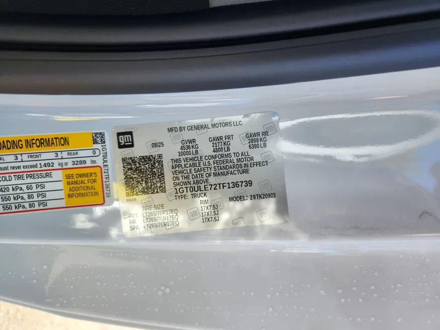 2026 GMC Sierra 2500HD Pro | Photo 11 of 28