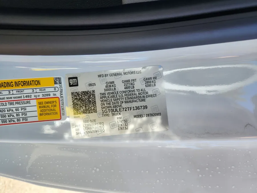 2026 GMC Sierra 2500HD Pro | Photo 11 of 28