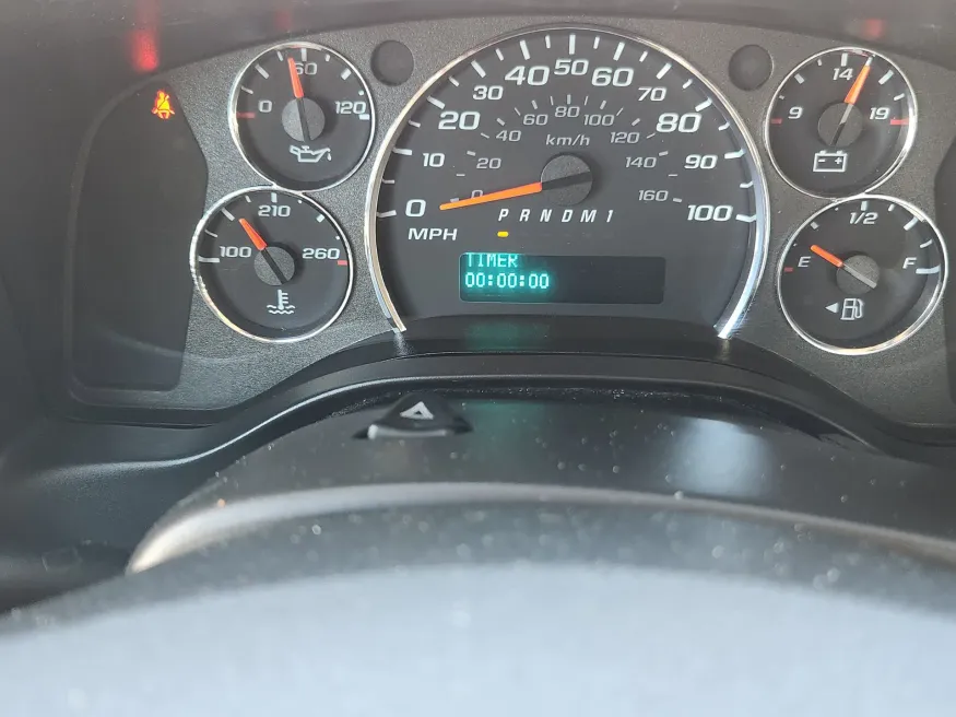 2022 GMC Savana Commercial Cutaway CUTWAY | Photo 13 of 20