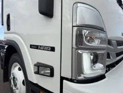 2025 Isuzu NRR | Thumbnail Photo 14 of 24